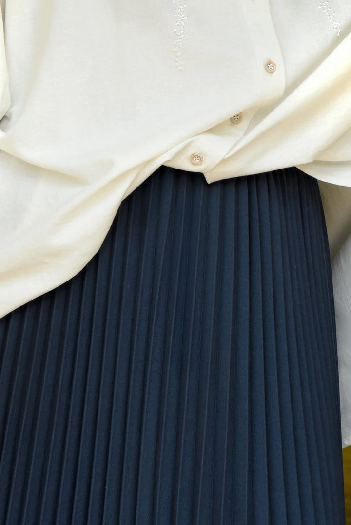 In Skirt Of Time | Navy