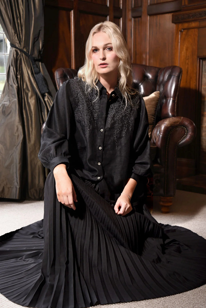 In Skirt Of Time | Black