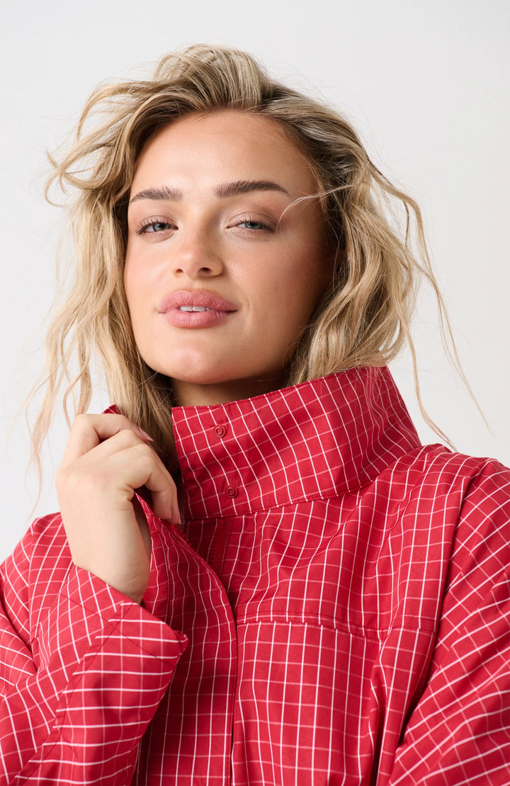 Beau Spray Jacket | Red Check