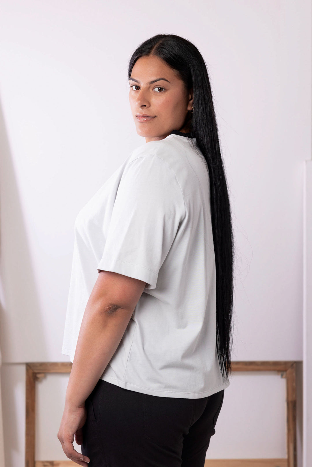 Buddy Tee | Pale Grey