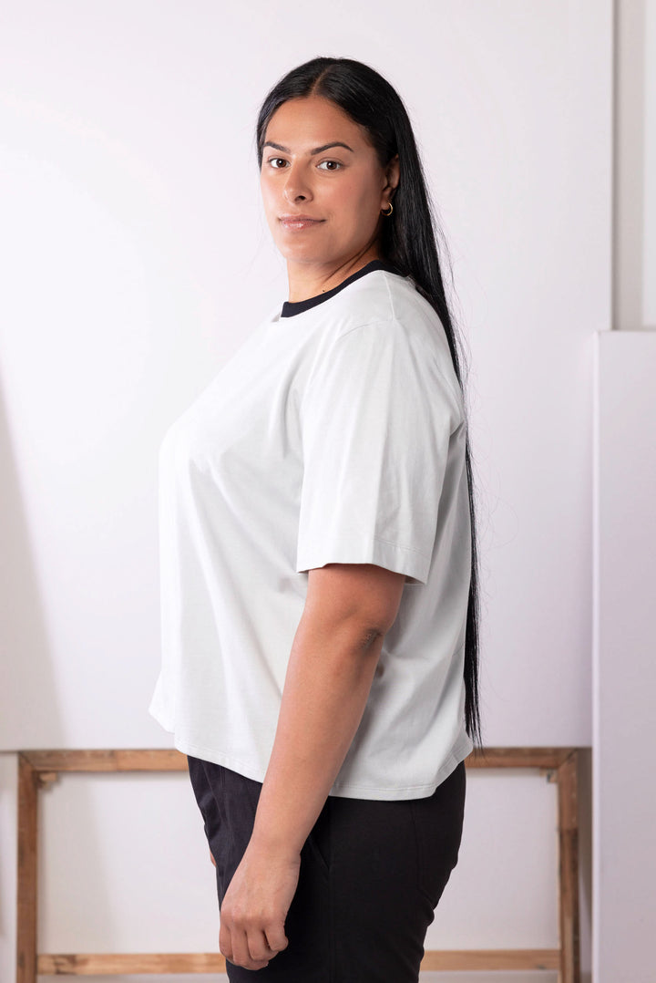 Buddy Tee | Pale Grey