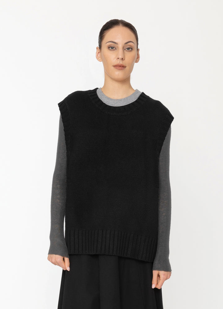 Livia Vest | Black