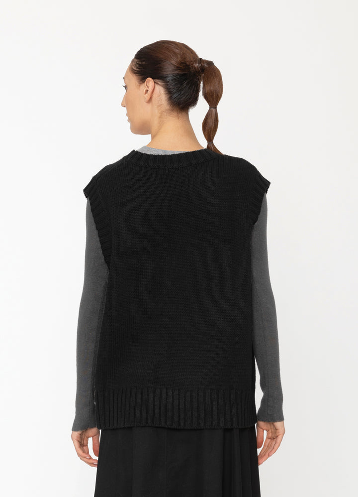 Livia Vest | Black