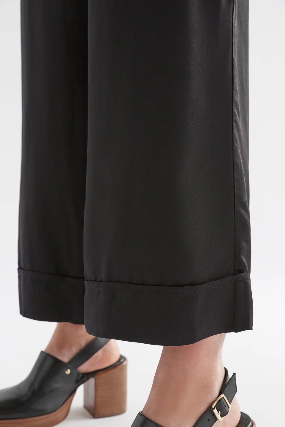 Wide Leg Culottes | Black