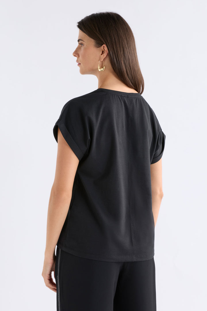 Cille T-Shirt | Black