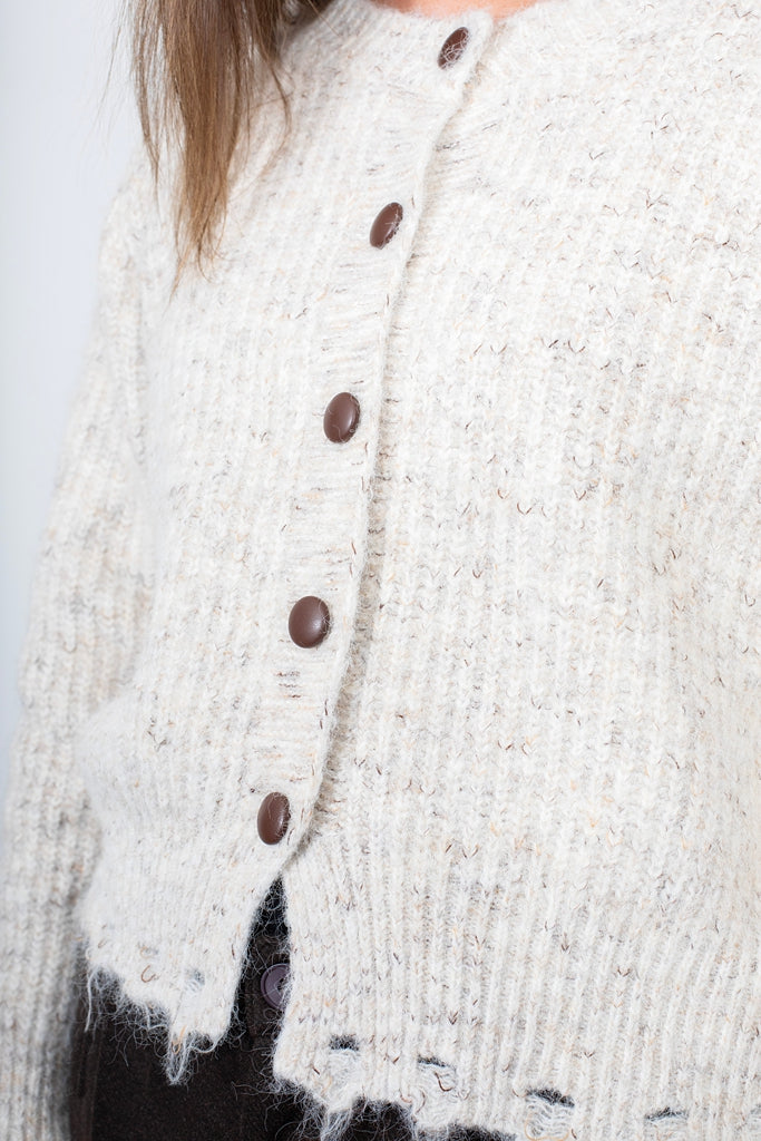Frankie Cardi | Oat