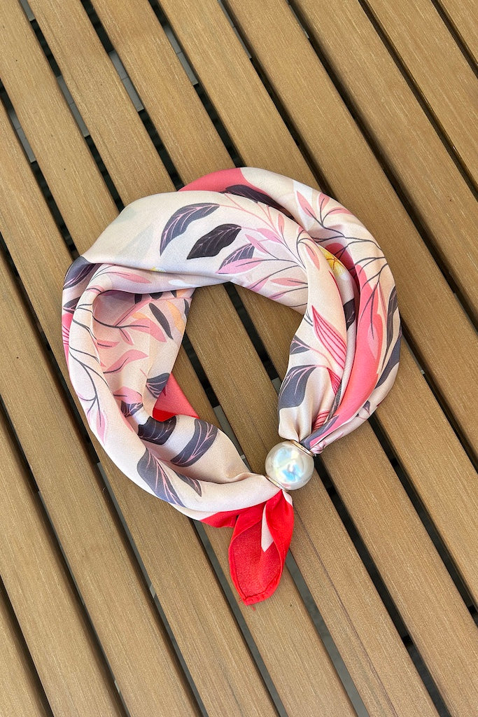 Pearl Fasten Necktie | Bloom