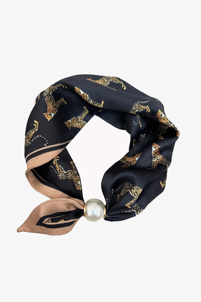 Pearl Fasten Necktie | Safari Nights