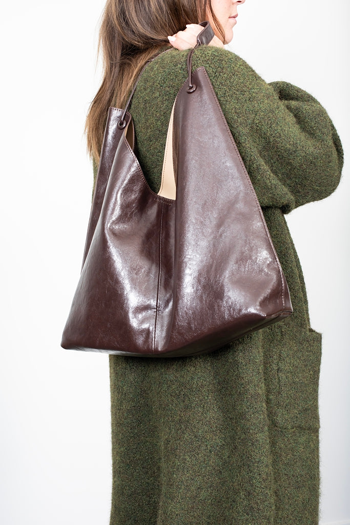 Classic Carry-All Shoulder Bag | Raisin