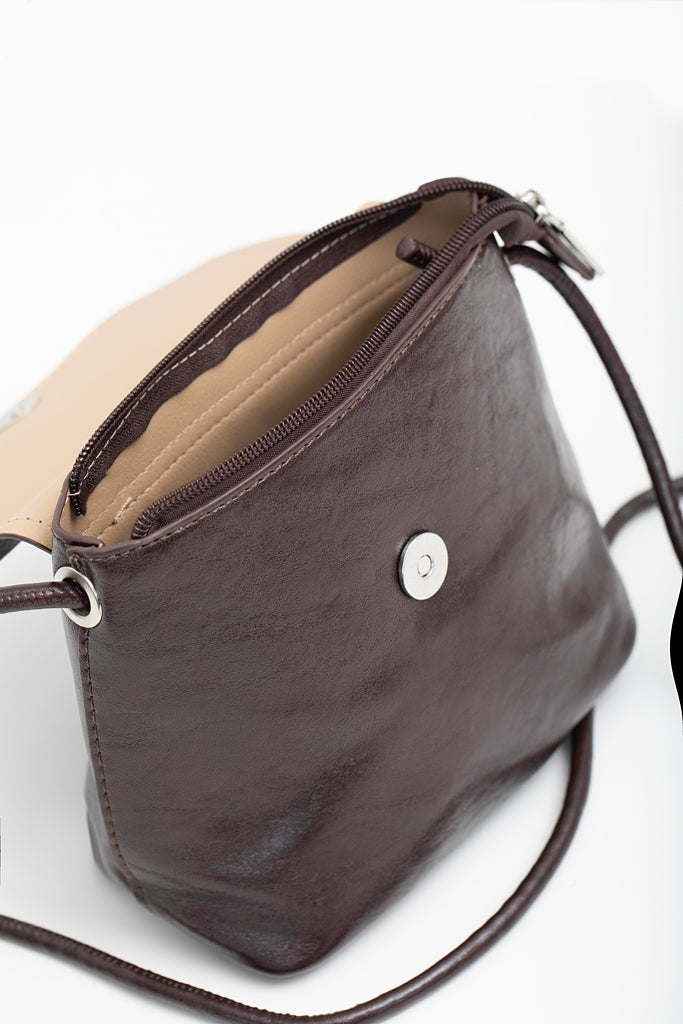 Small Sling Bag | Raisin