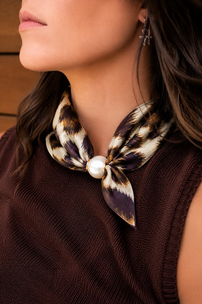 Pearl Fasten Necktie | Desert Fawn