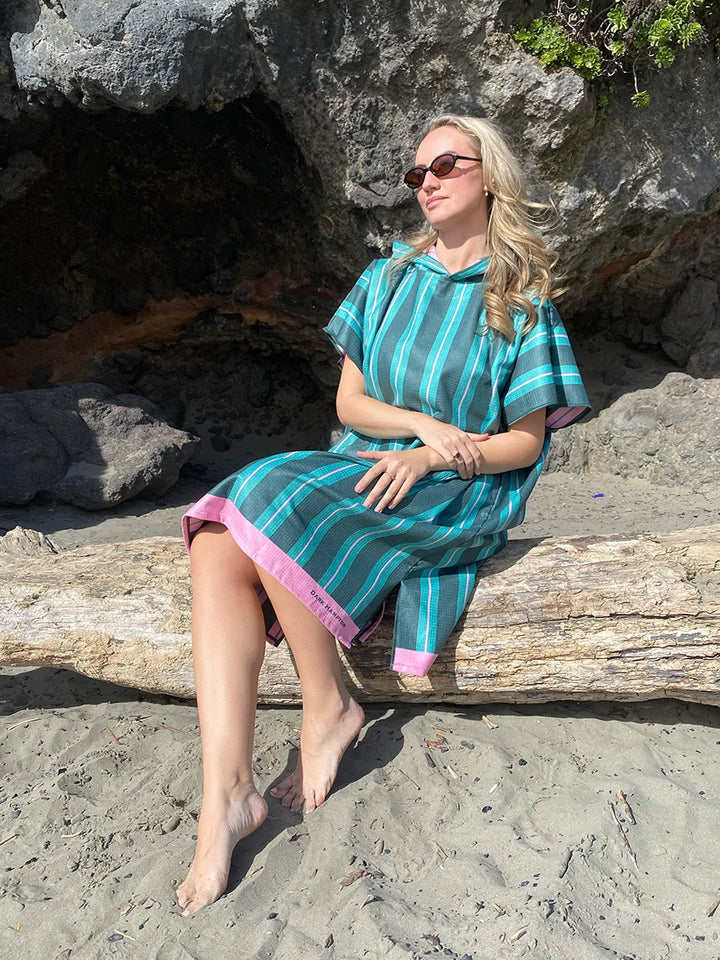 Hooded Towel | Avalon