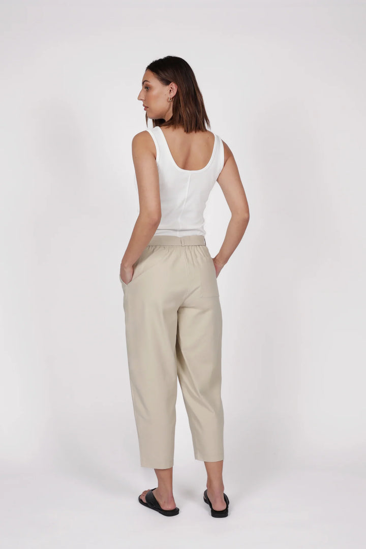 Axis Tapered Pant | Stone