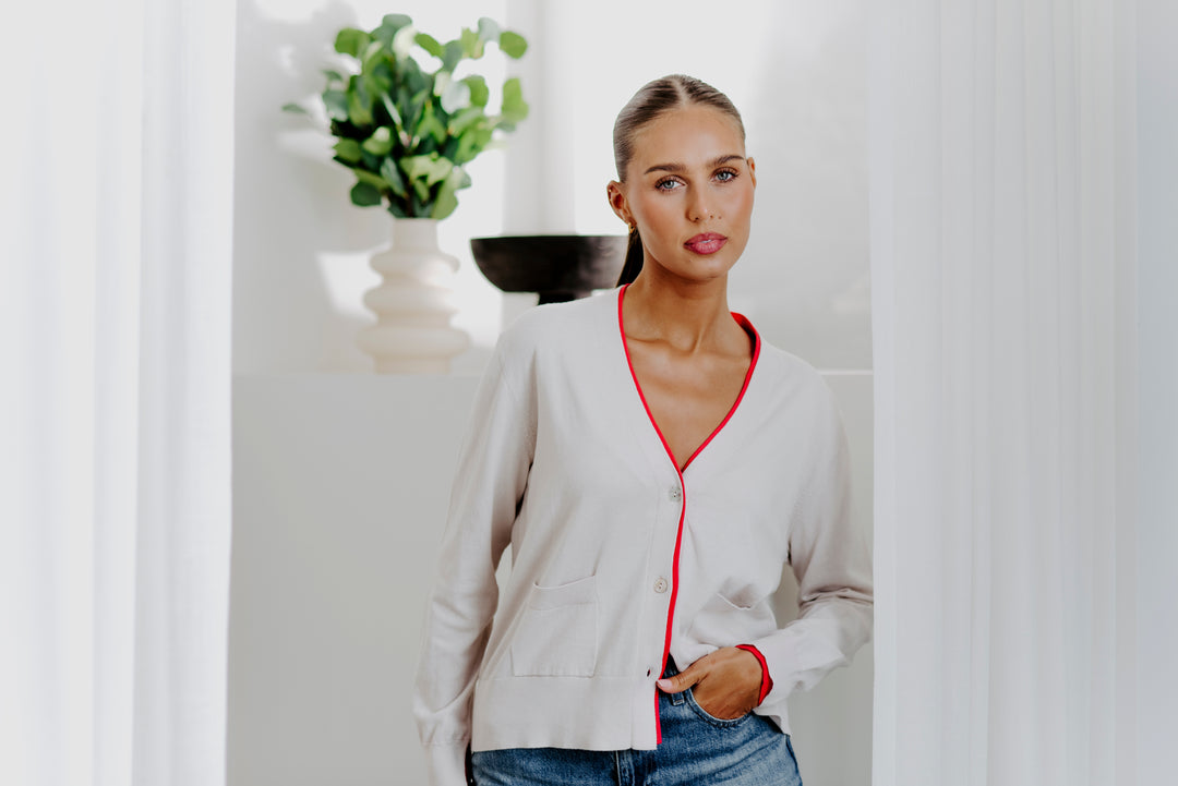 Boyfriend Contrast Cardi | Stone/Geranium