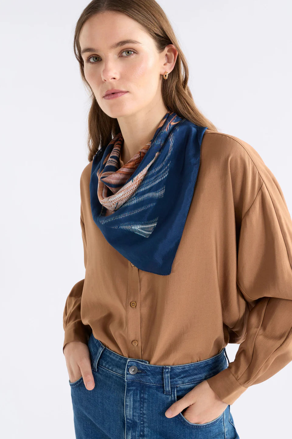 Brandr Scarf