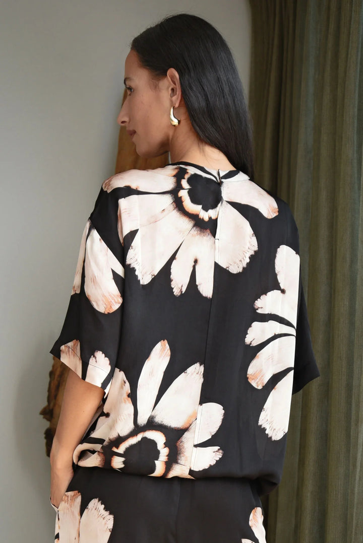 Come Out On Top Top | Blush Floral