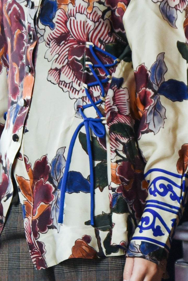 Drawn To You Shirt | Floral