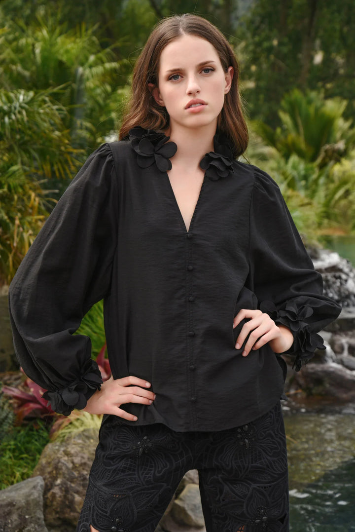 Budding Romance Top | Black