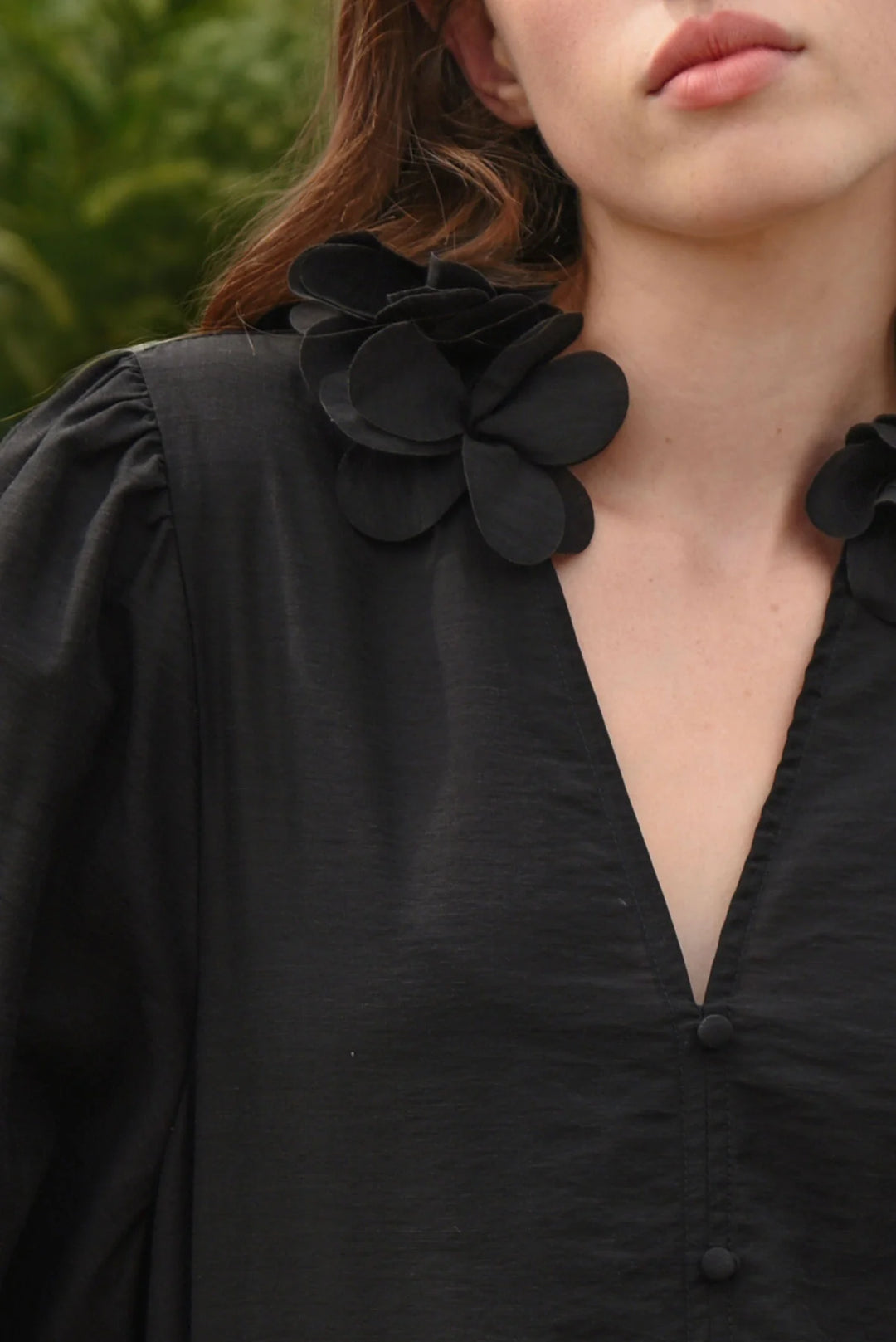 Budding Romance Top | Black