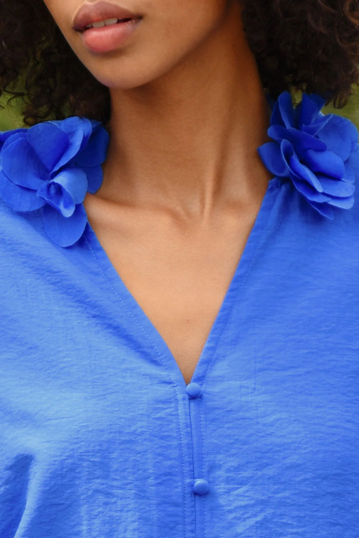Budding Romance Blouse | Blue