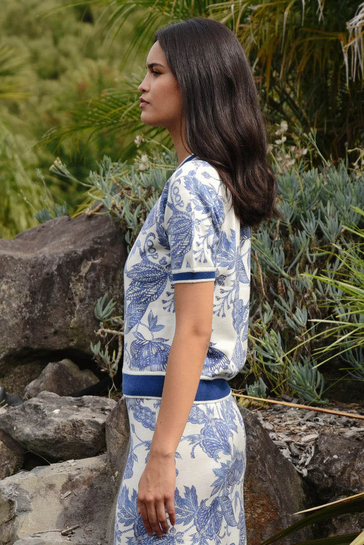 Out Of The Blue Top | Blue/White