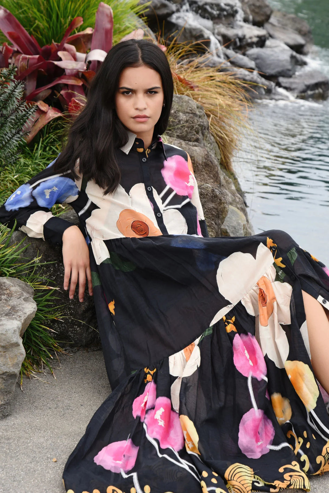 Under The Swoon-Light Dress | Black