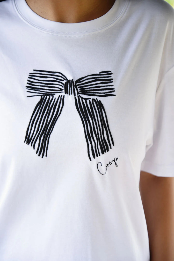 Gotta Bow T-Shirt | White/Black