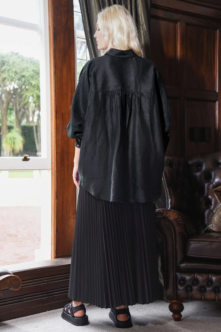 In Skirt Of Time | Black