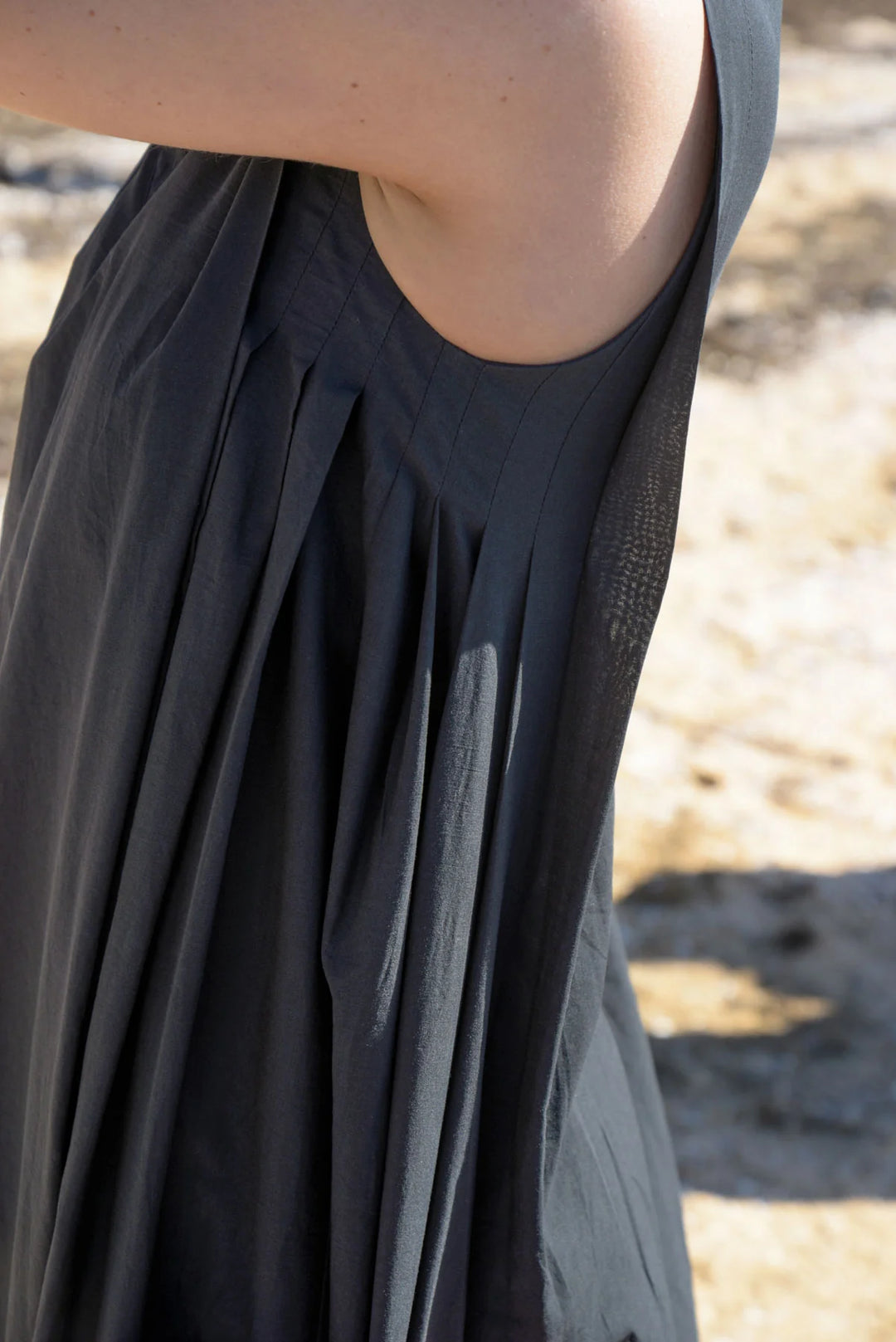 Bottom Heavy Dress | Black