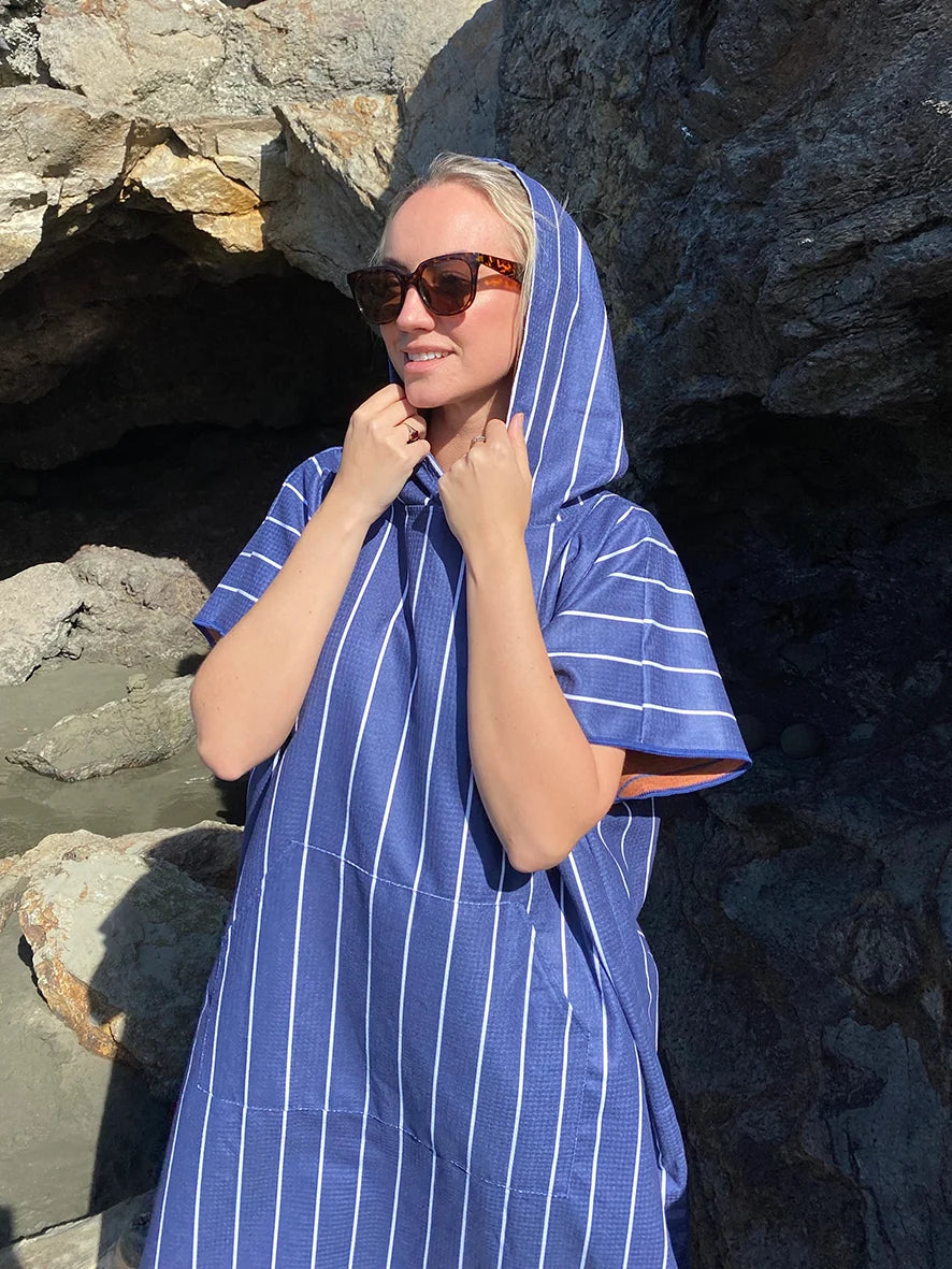 Hooded Towel | Cable Bay