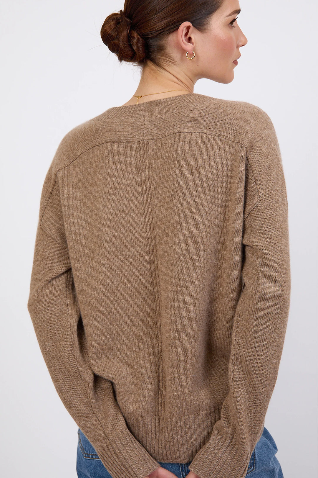 Cashmere V-Neck | Nutmeg