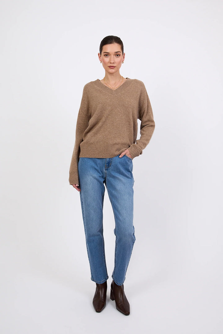 Cashmere V-Neck | Nutmeg