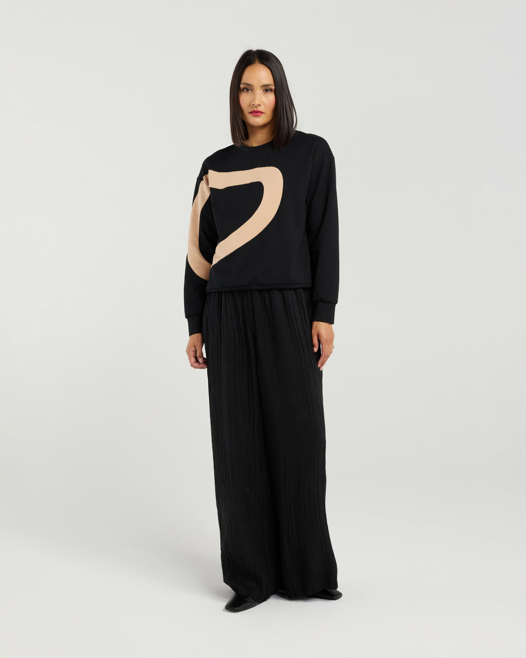 Amara Sweat | Black/Biscuit