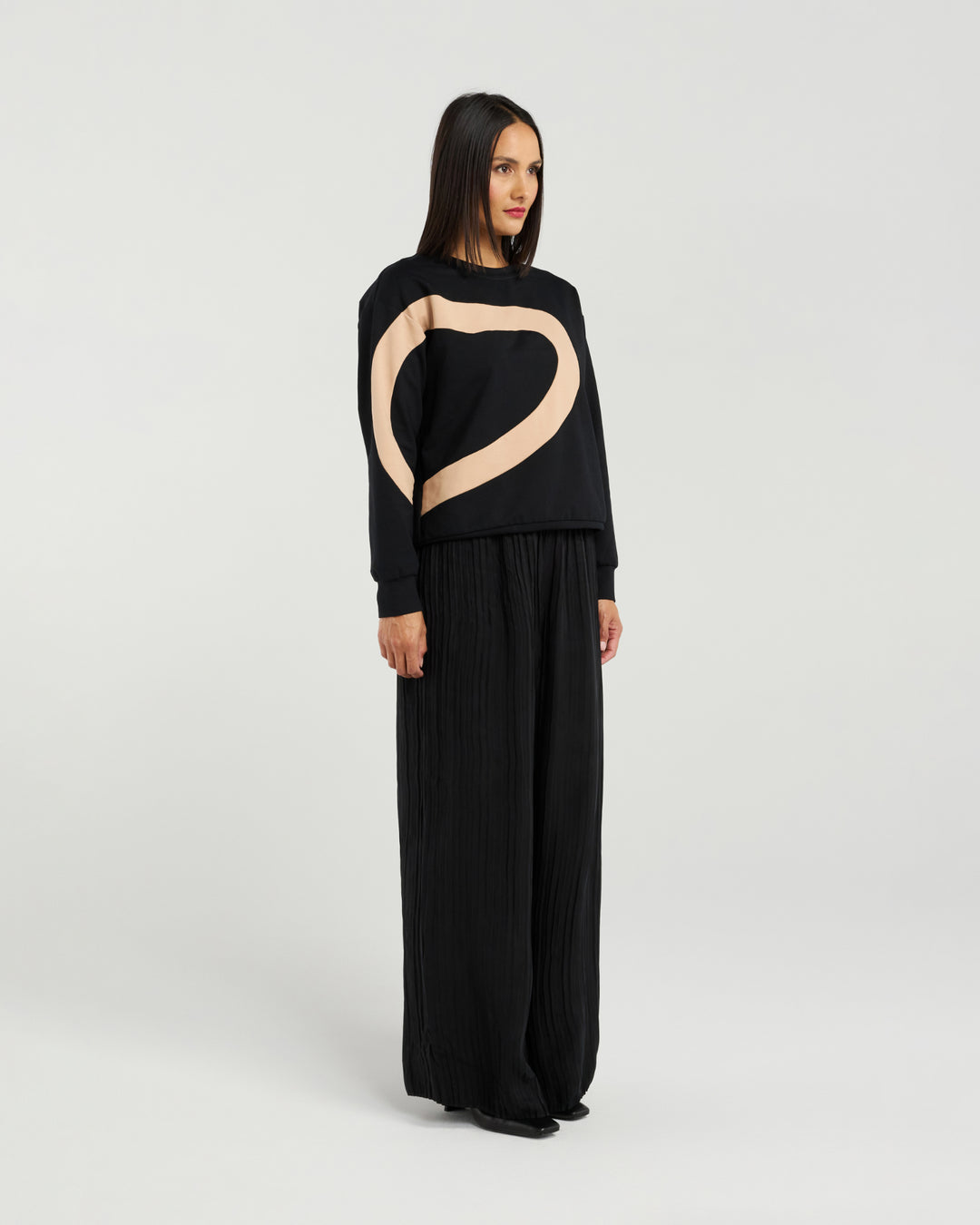 Amara Sweat | Black/Biscuit