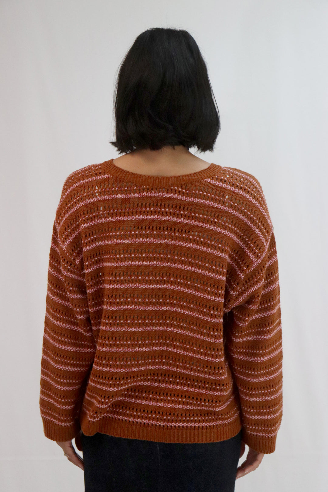 Trellis V Neck | Rust/Peony