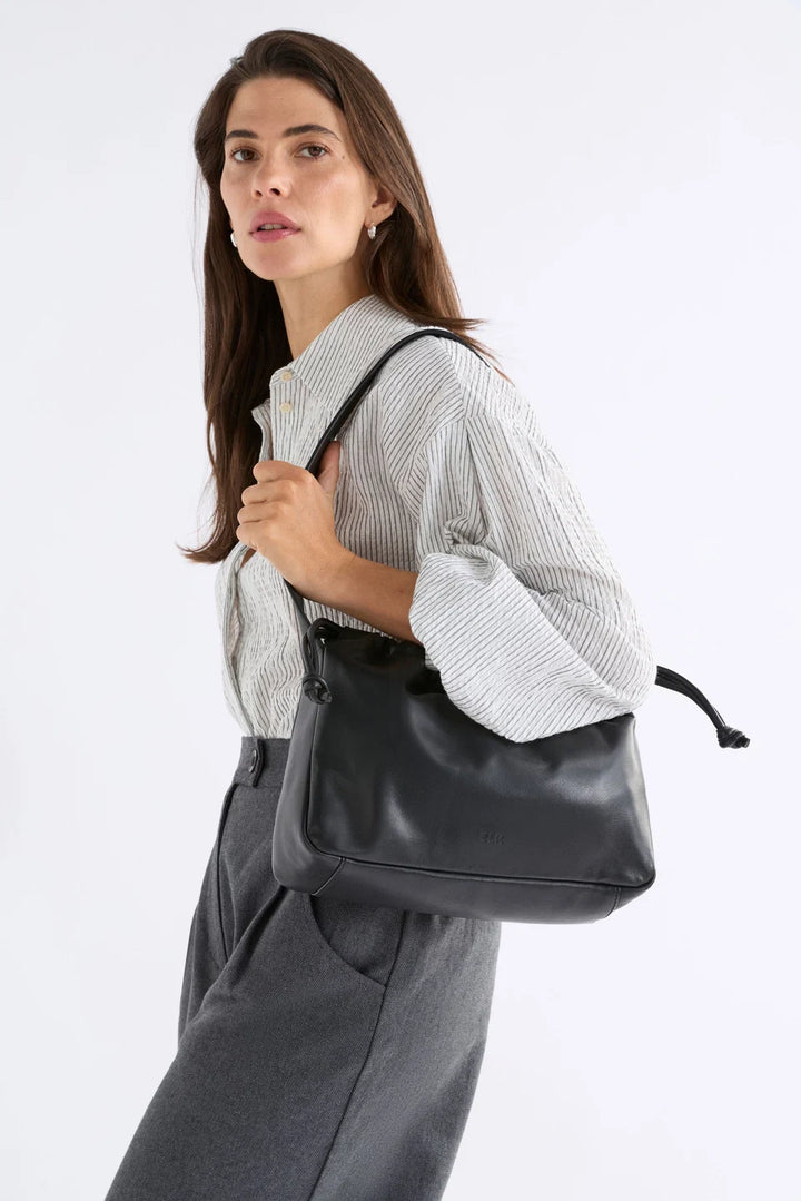 Appelle Shoulder Bag | Black
