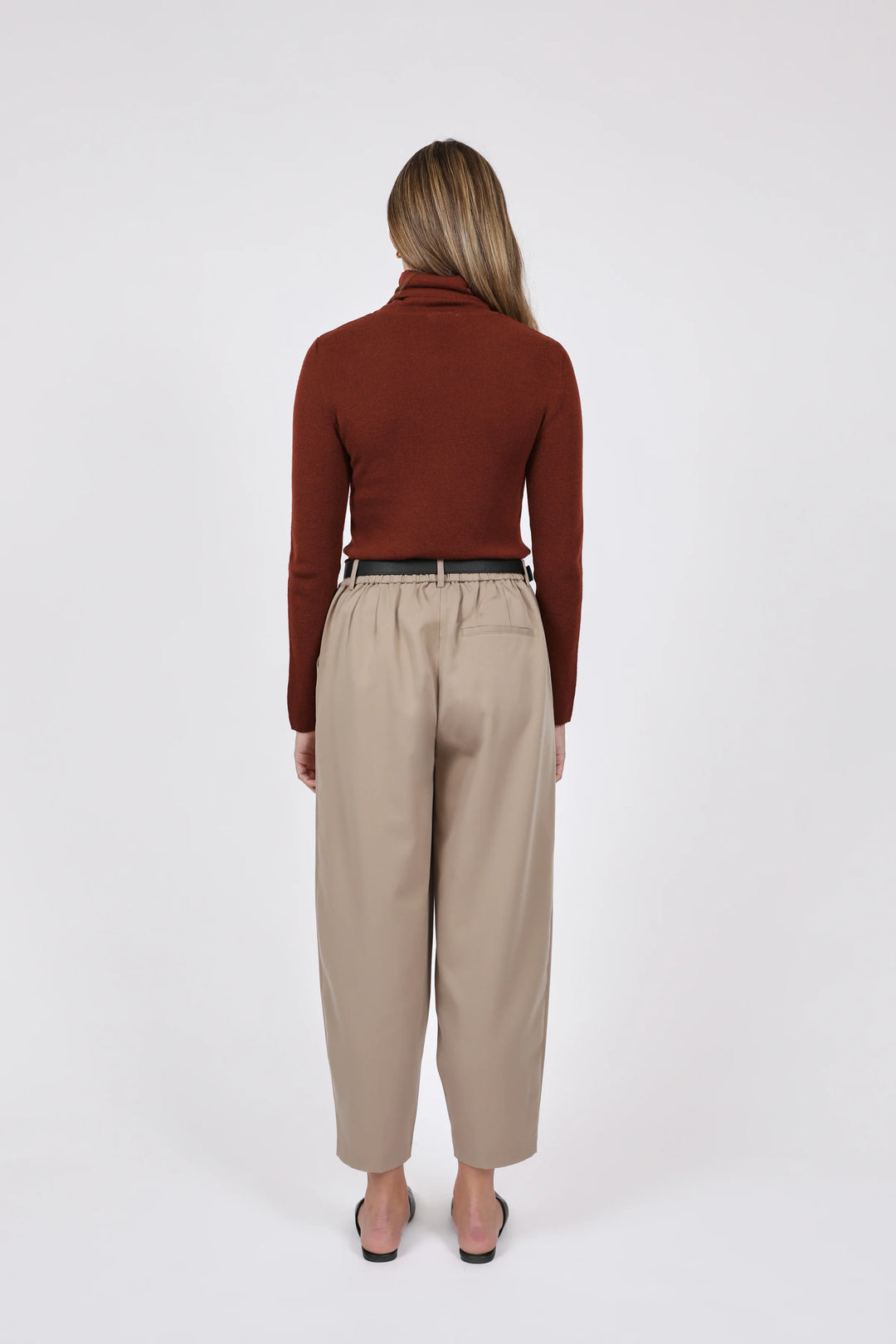Ligne Tapered Pant | Ecru