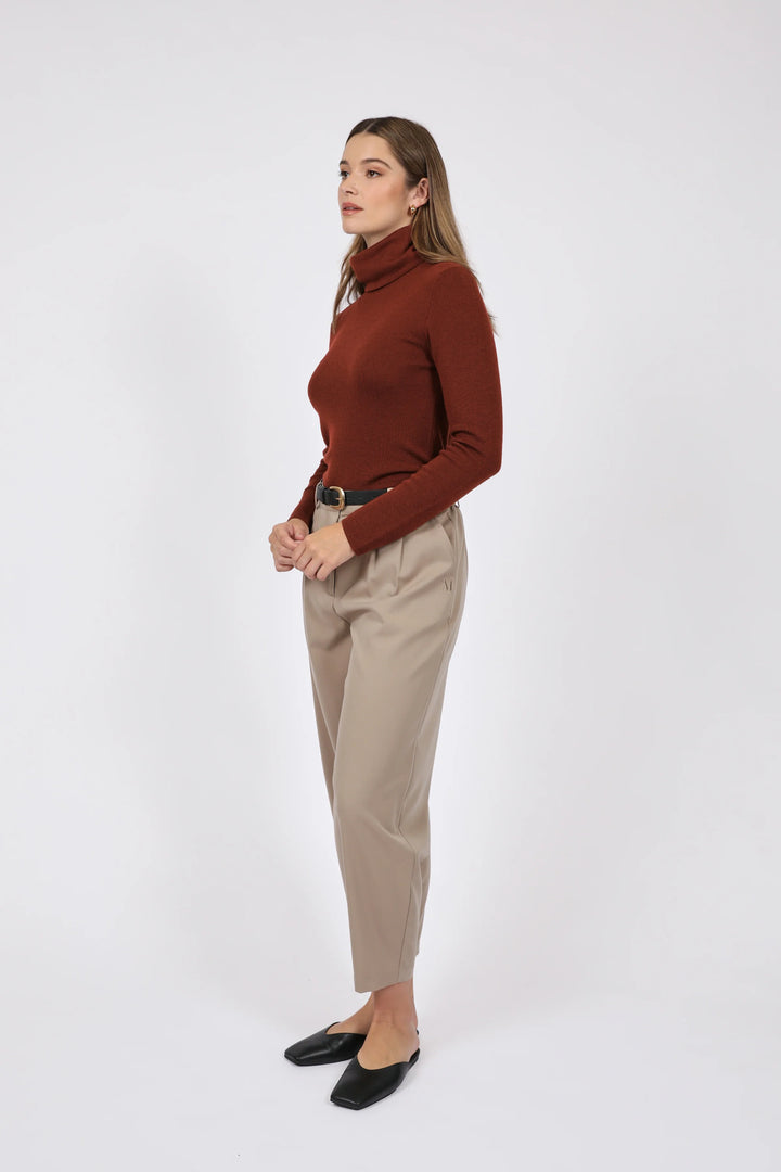 Ligne Tapered Pant | Ecru