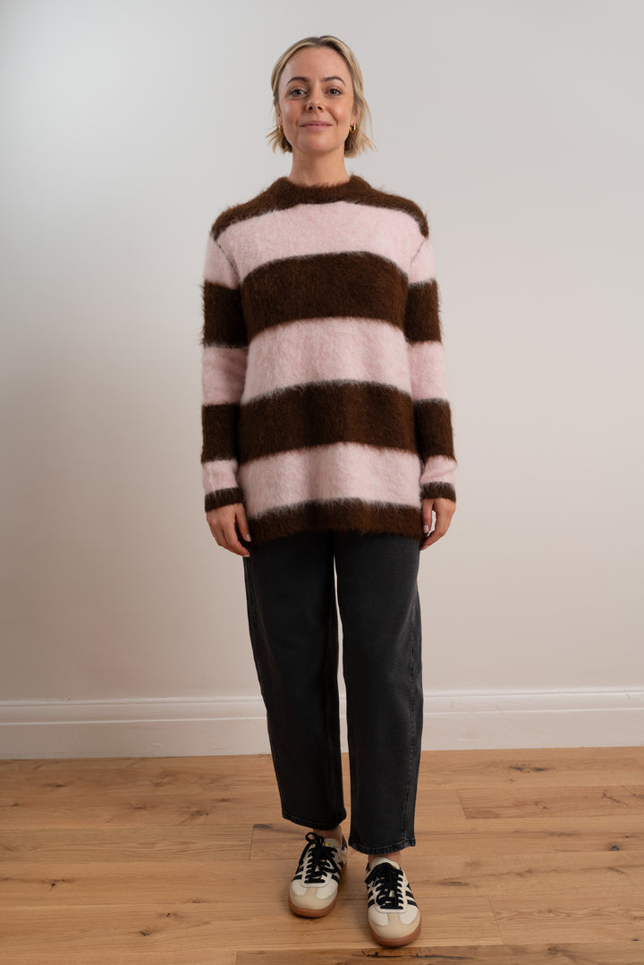 Brushed Oversized Pullover | Chocolate/Pink