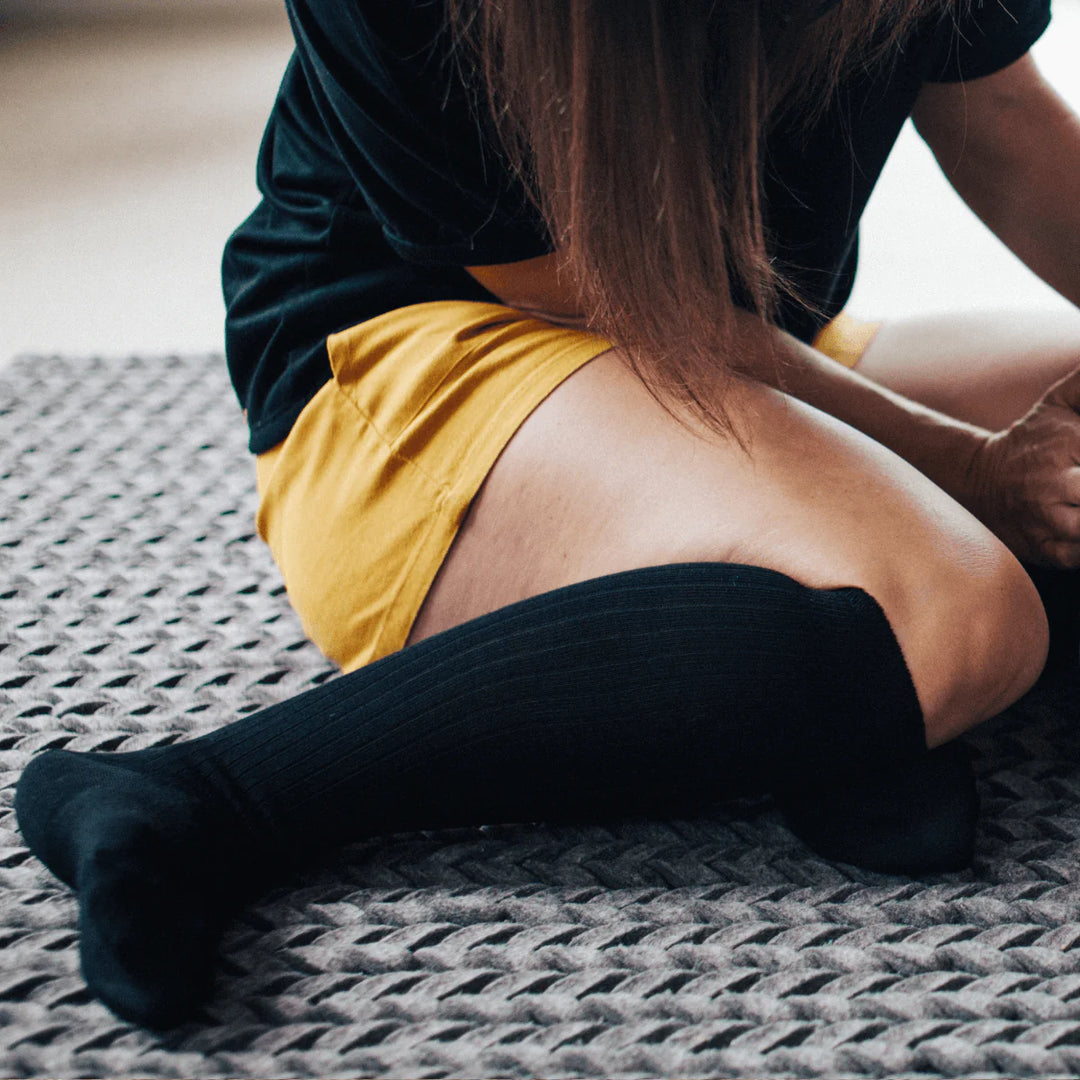 Womans Knee High | Black