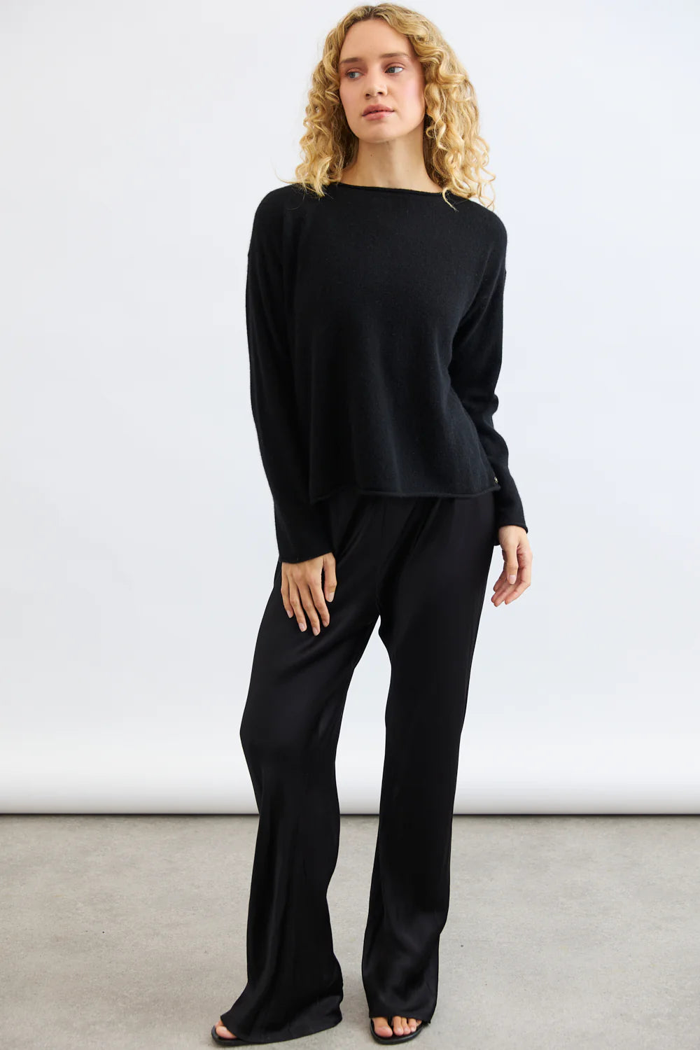 Reversible Button Cardi | Black