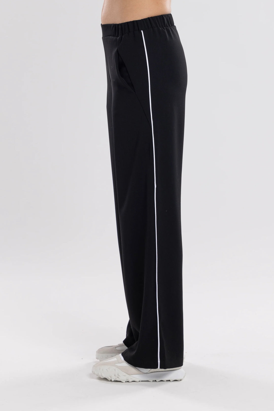 Gin Piped Pant | Black/White