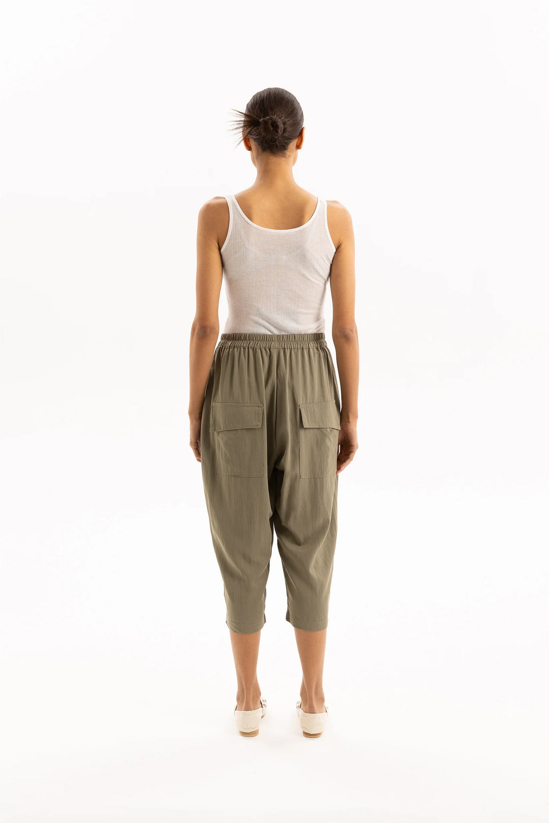 Yvette Pant | Khaki