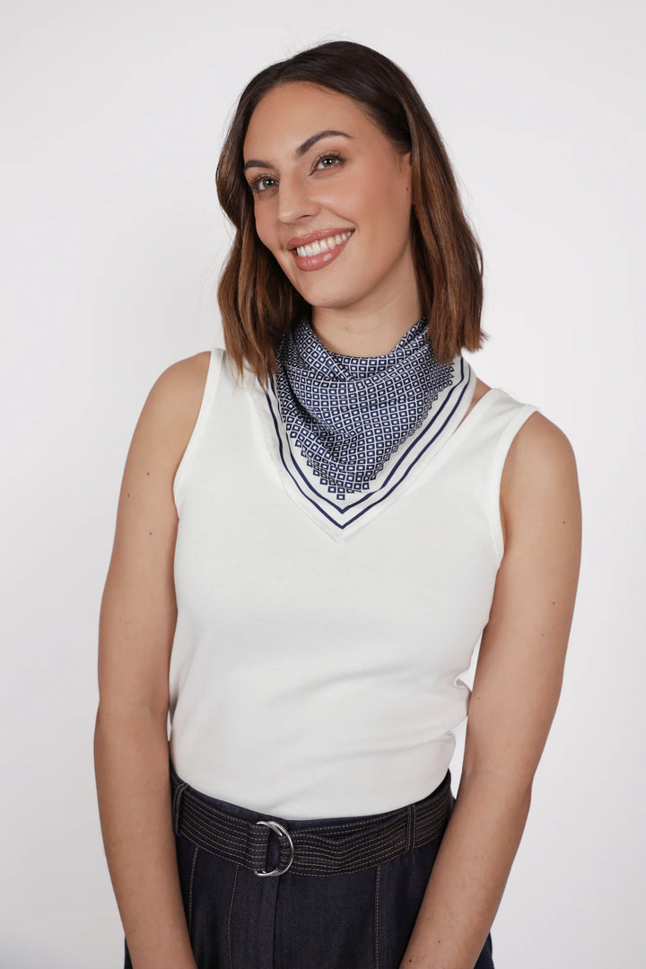 Prism Print Scarf | Ink