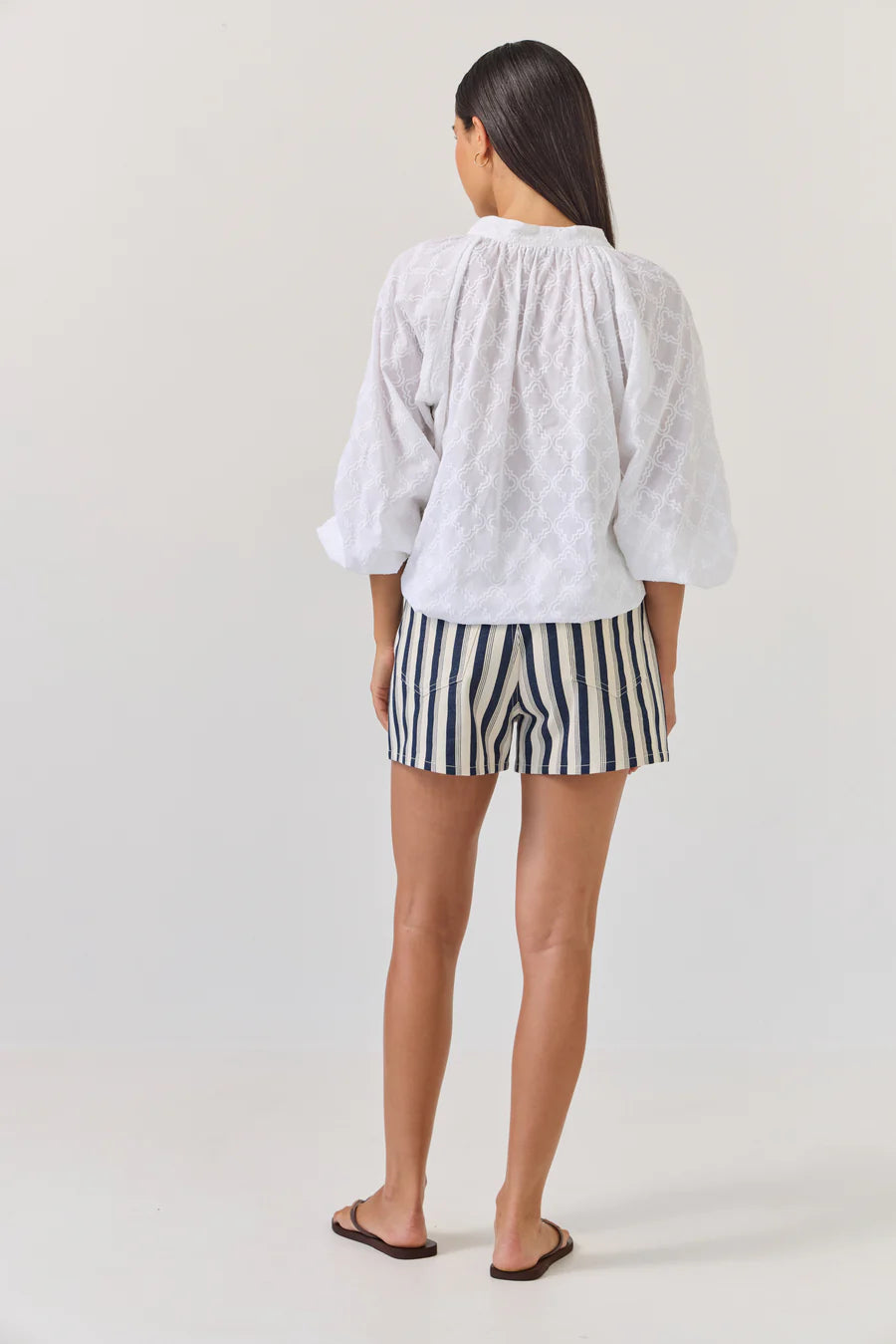 Artist Top | White Deco