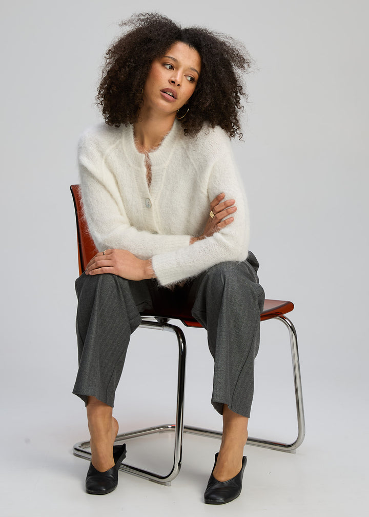 Alpaca Cardi | White
