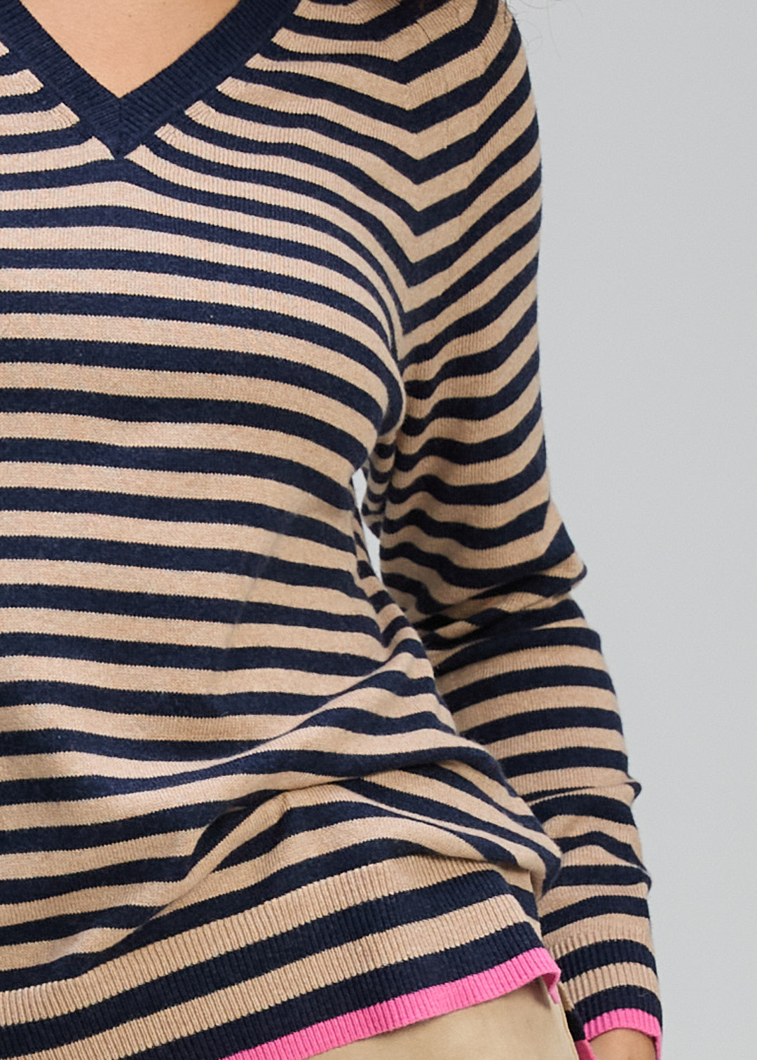 Stripe V Essential | Dark Denim