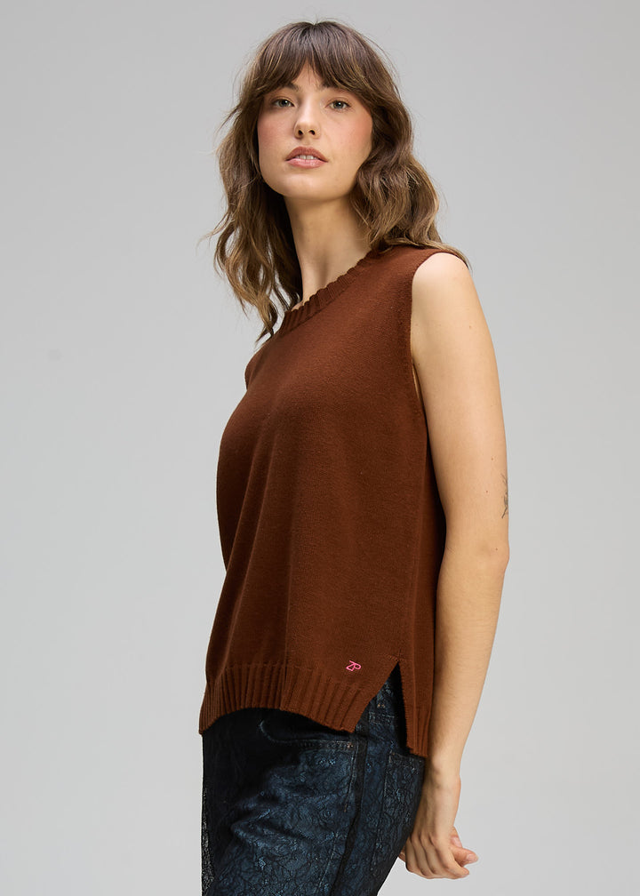 Vest Essential | Chestnut