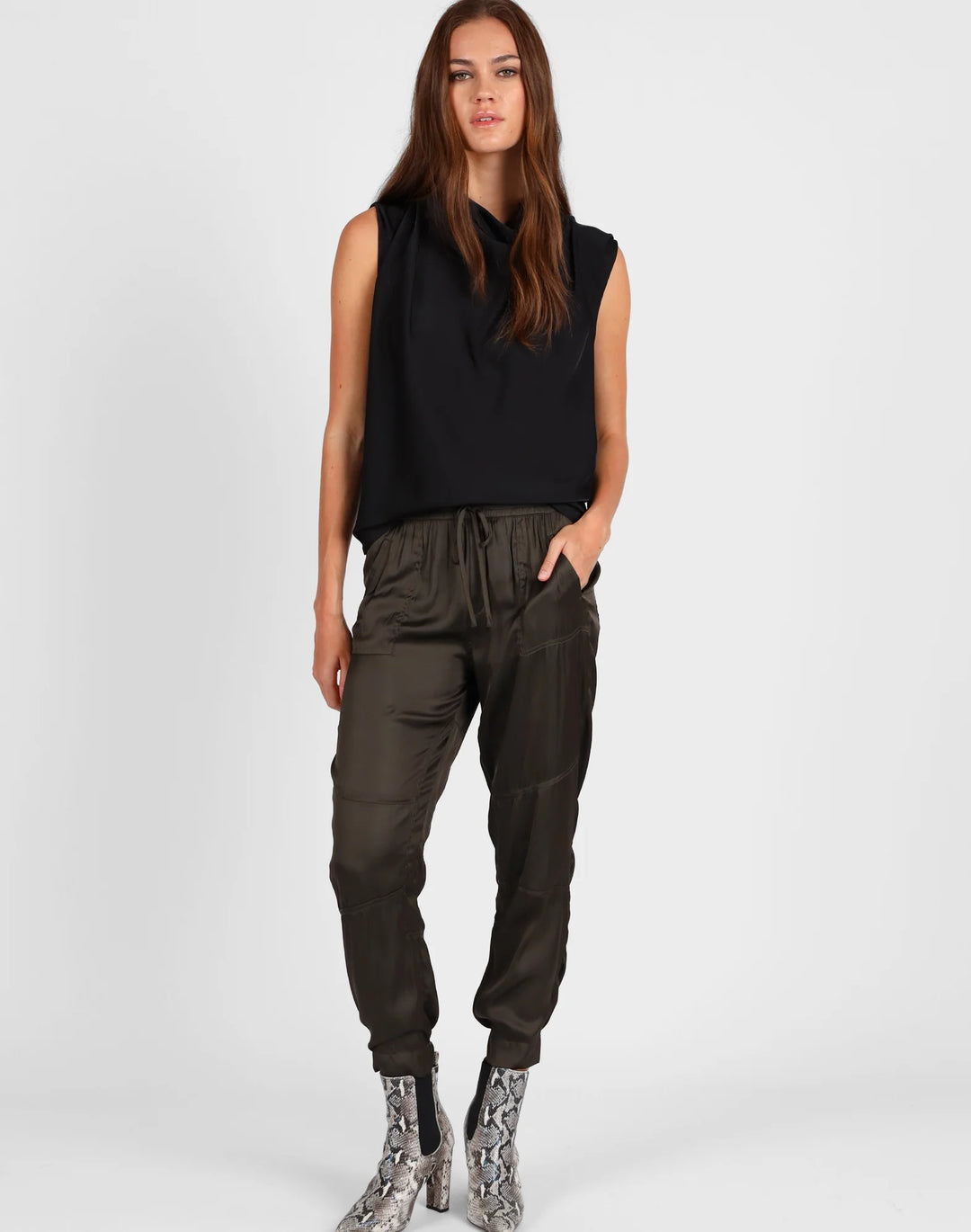 Drape Front Top | Black