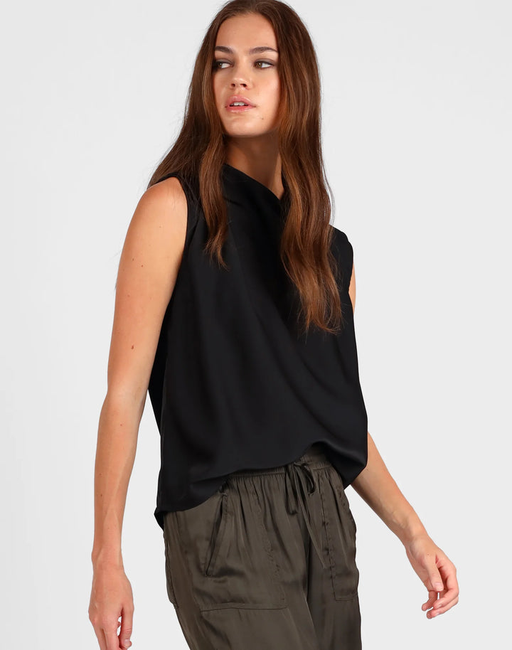 Drape Front Top | Black